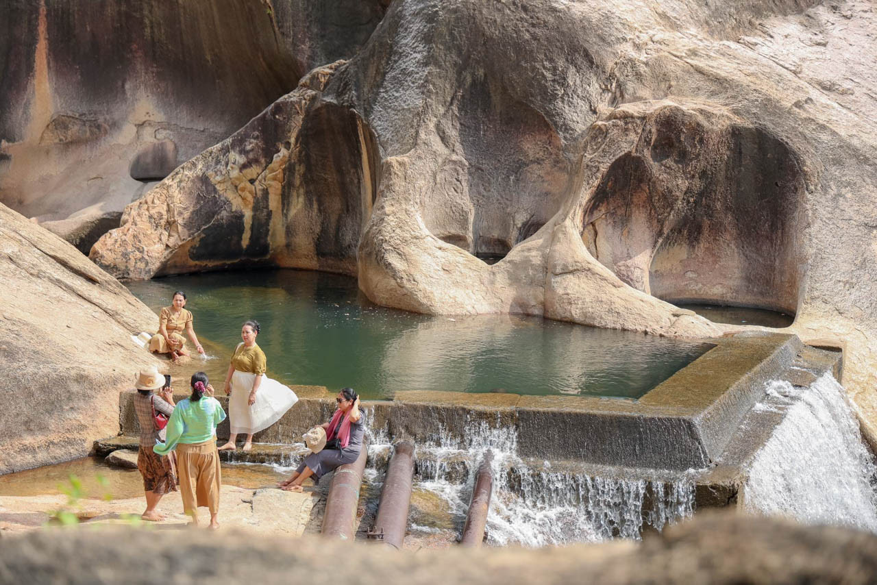 vietnam landscape2.jpg