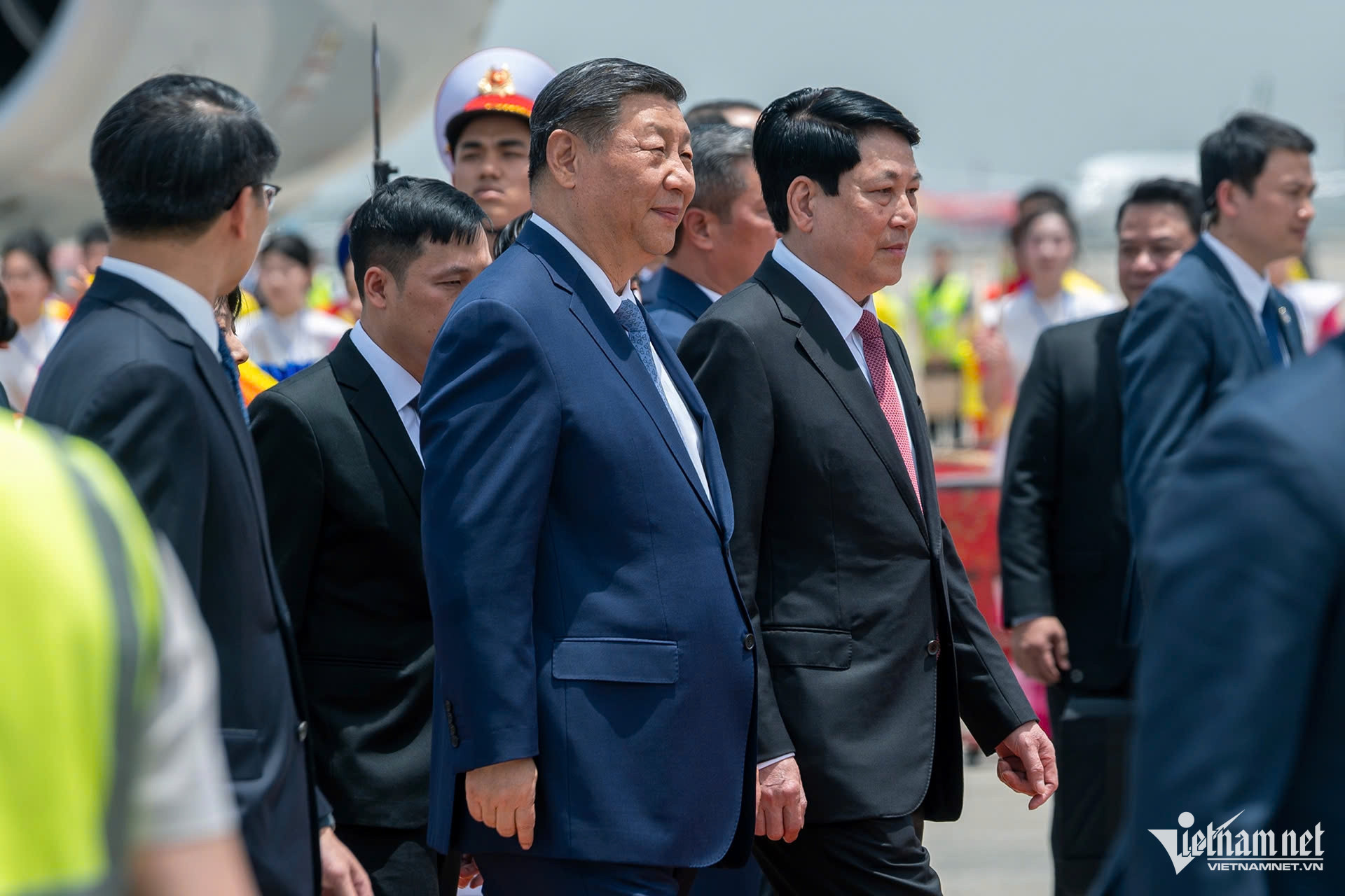 W-tập cận bình 11h45.jpg