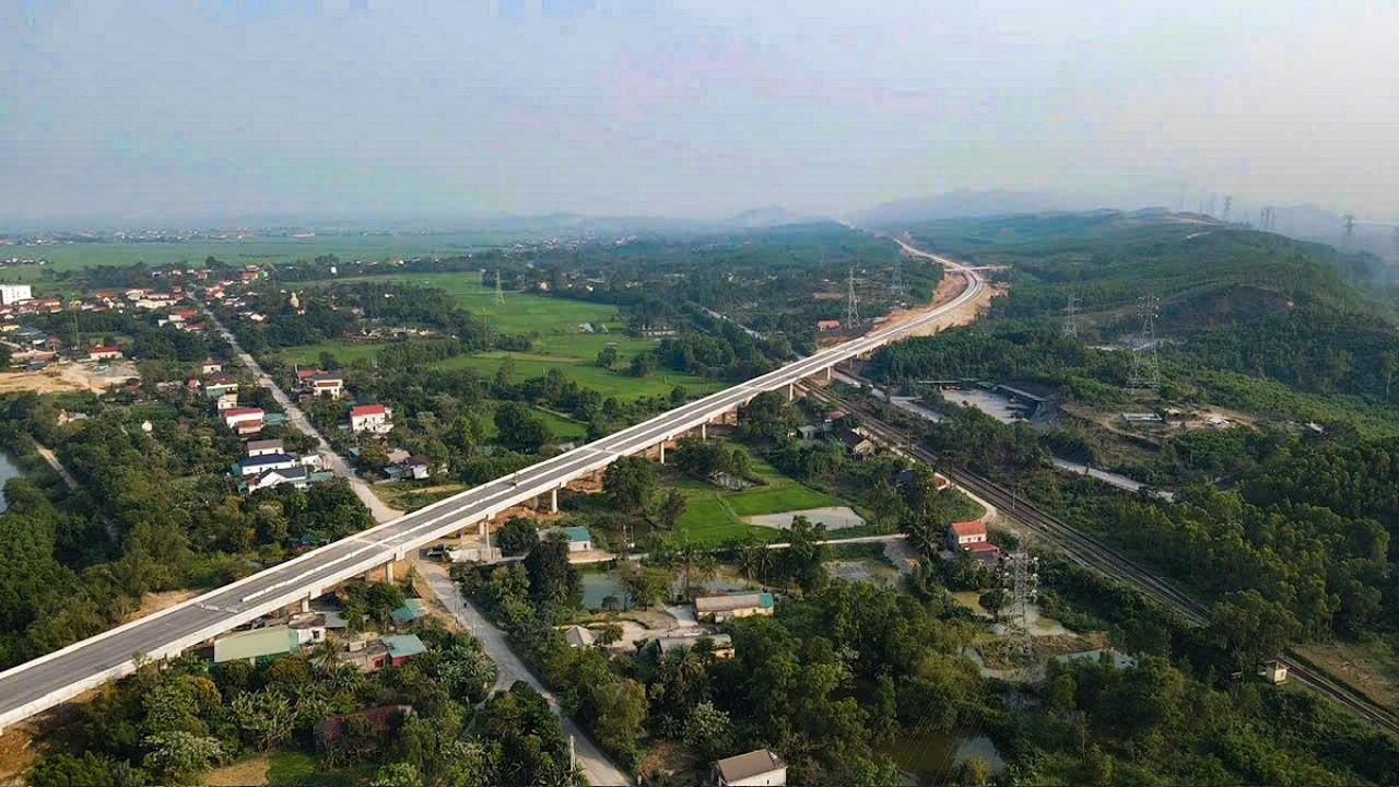 anh 1 23 55085 106332.jpg