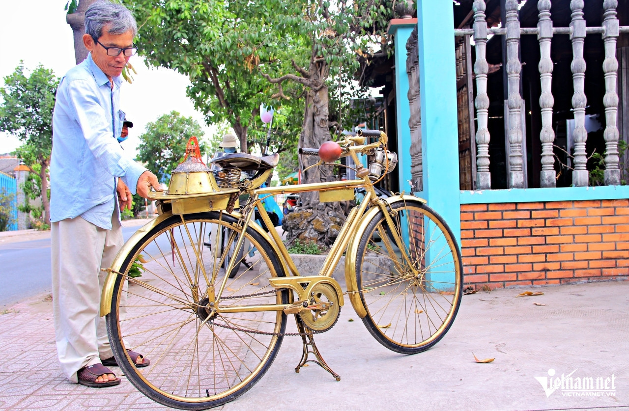 old bicycle1.jpg