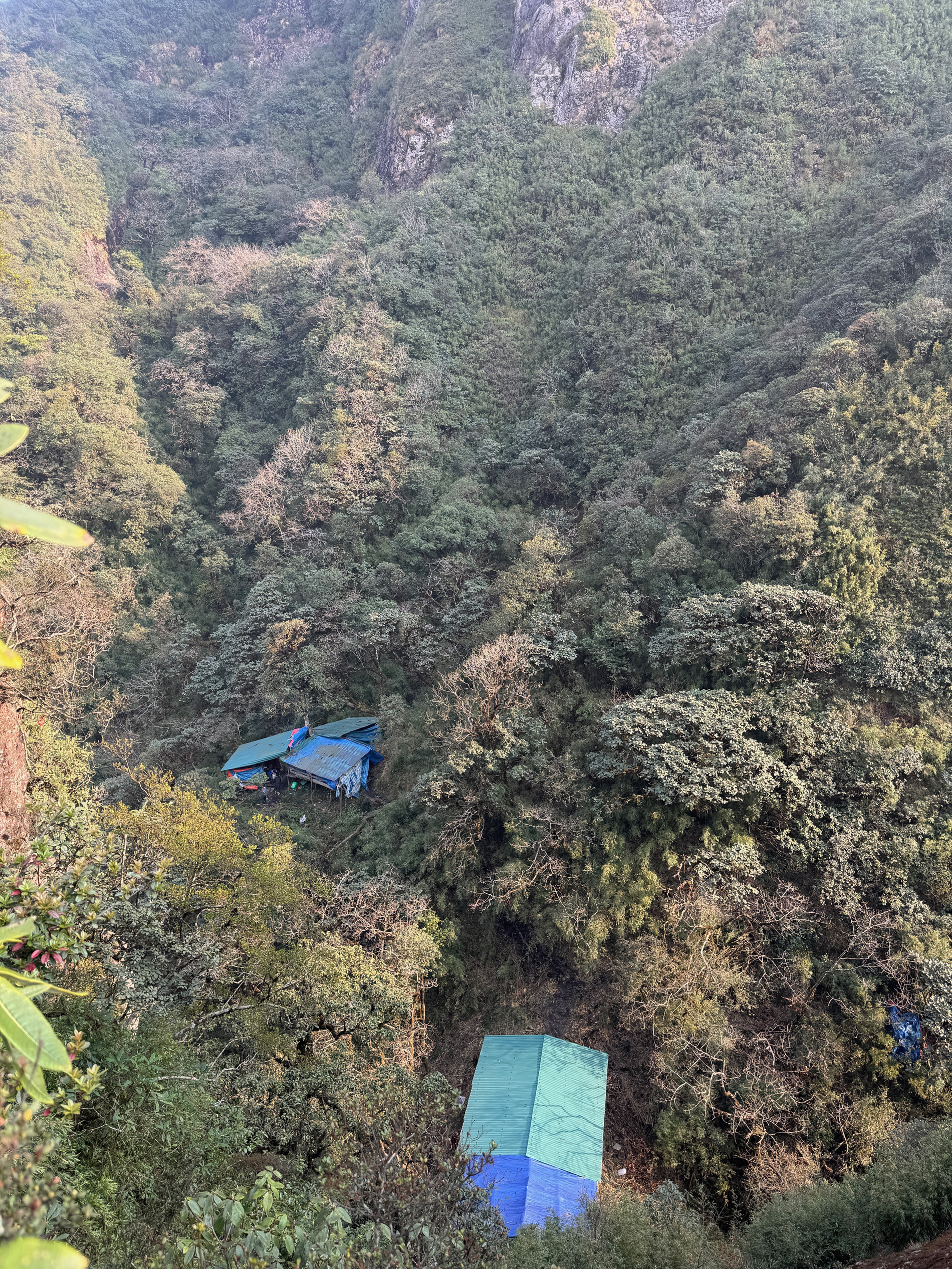 vietnam trekking1.jpg