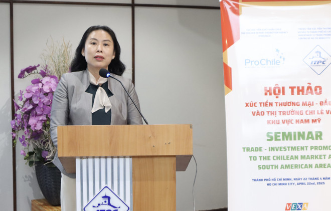 ITPC Deputy Director Ho Thi Quyen speaks at the trade promotion seminar on April 22. (Photo: VNA)