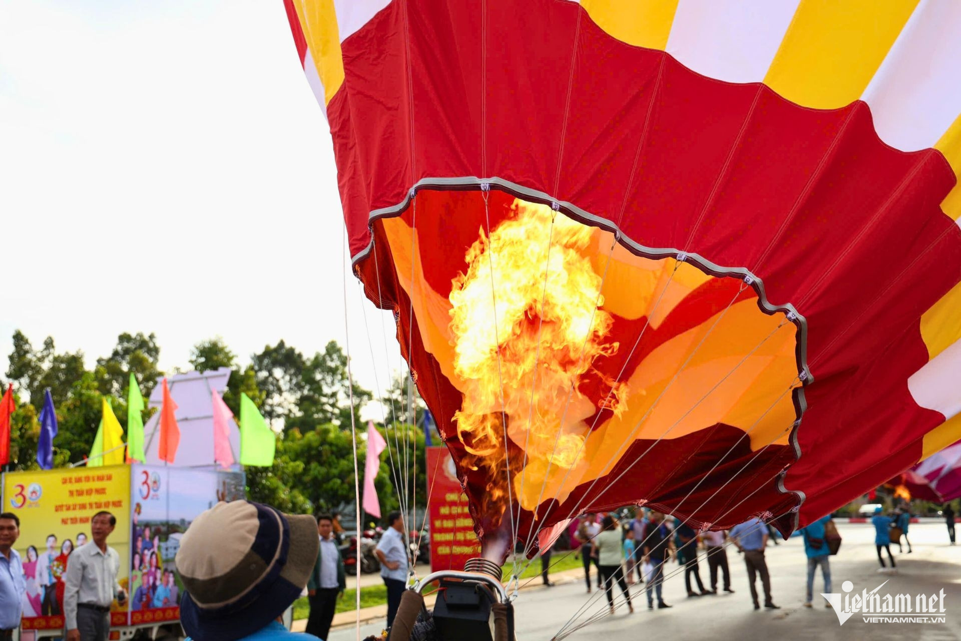 w khinh khi cau3 2647 99736.jpg