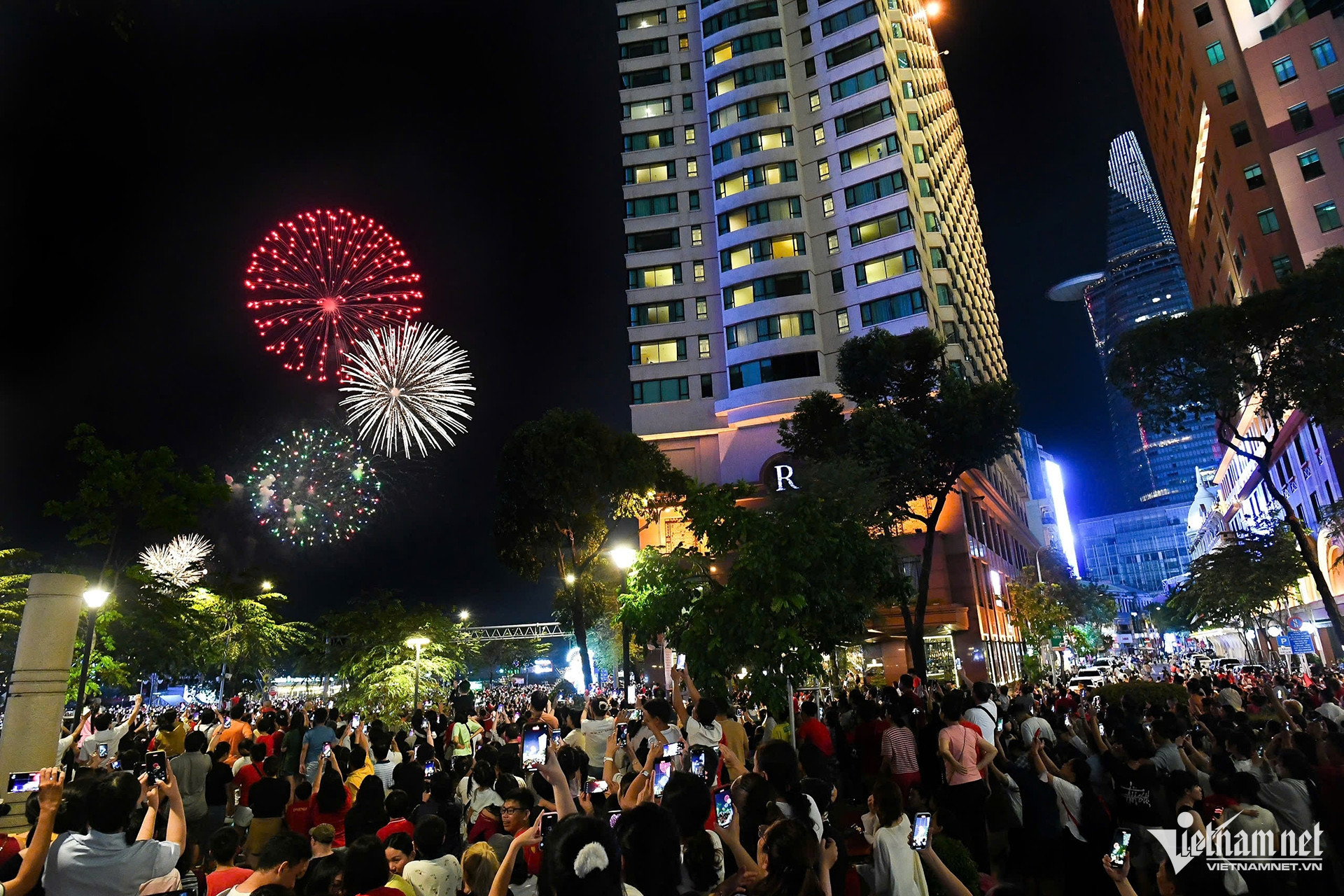 hcm city11.jpg