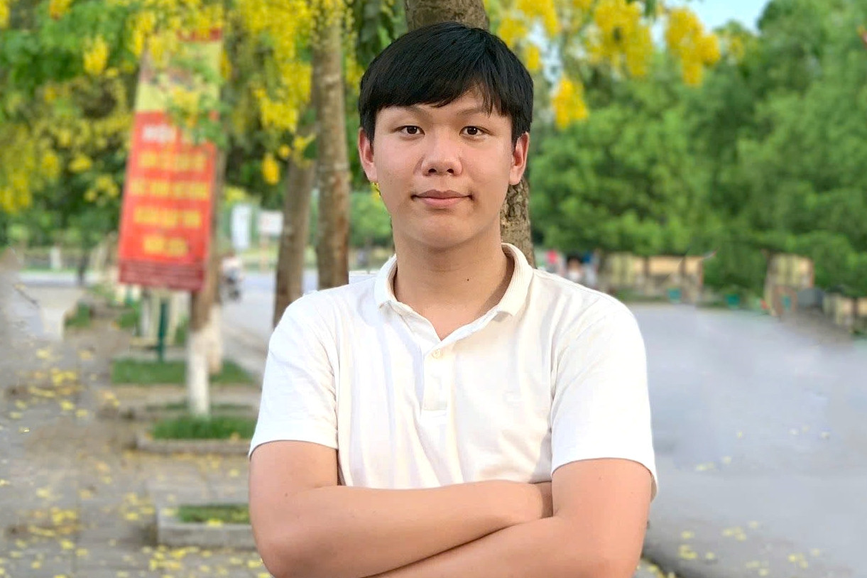 Natural sciences student writes about Quan Ho folk music, wins US scholarship