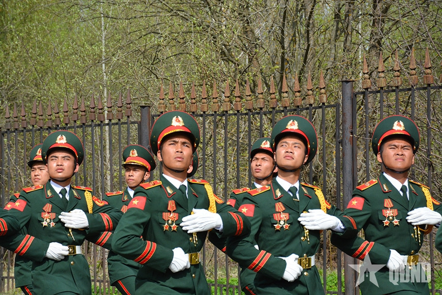 Đoàn QĐND Việt Nam tham gia Lễ duyệt binh trên Quảng trường Đỏ tập luyện buổi đầu tiên