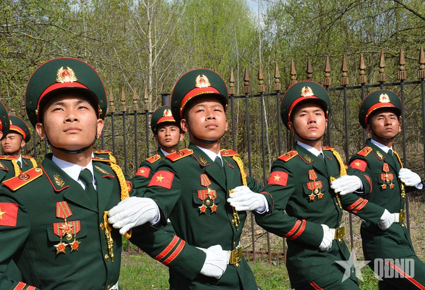 Đoàn QĐND Việt Nam tham gia Lễ duyệt binh trên Quảng trường Đỏ tập luyện buổi đầu tiên