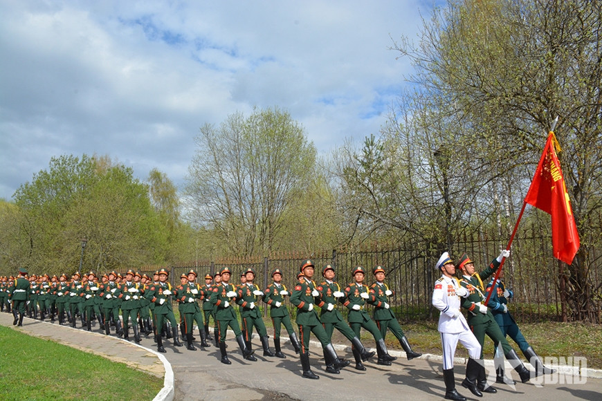 Đoàn QĐND Việt Nam tham gia Lễ duyệt binh trên Quảng trường Đỏ tập luyện buổi đầu tiên