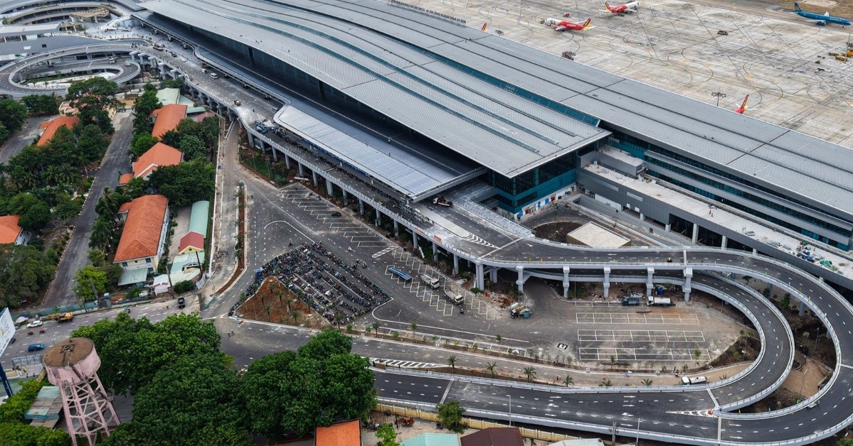 Vietnam Airlines delays full move to Tan Son Nhat’s new Terminal 3