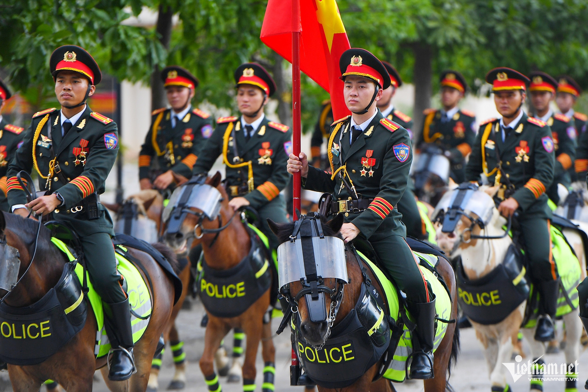 vietnam police1.jpg