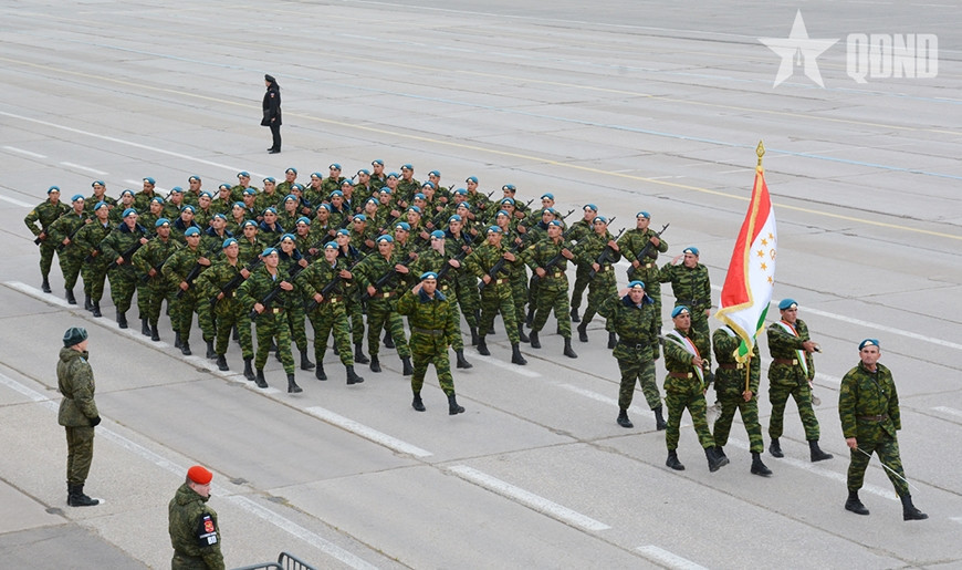 Đoàn QĐND Việt Nam tham gia Lễ duyệt binh tại Quảng trường Đỏ hợp luyện tại thao trường Alabino