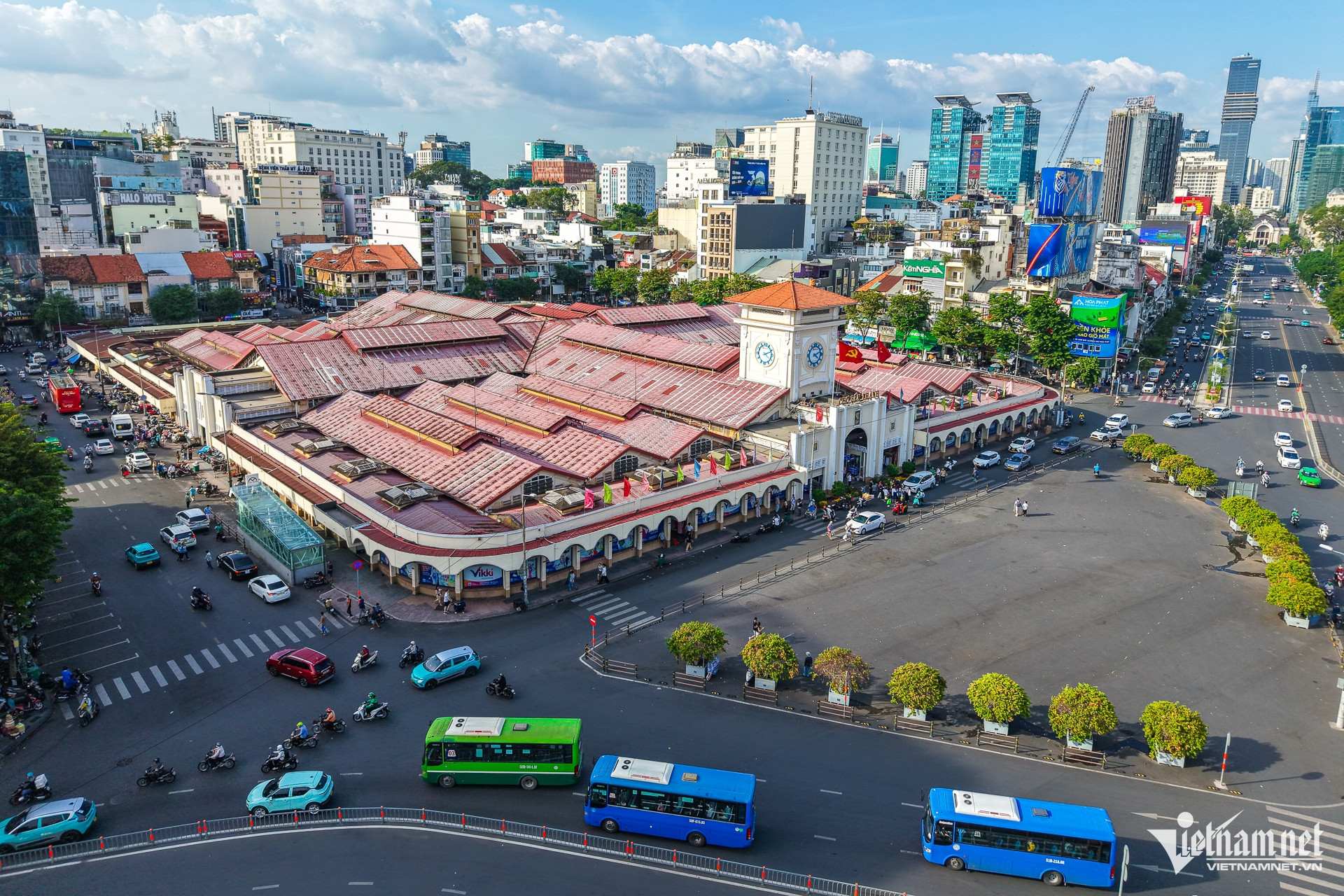 hcm-city7-9124.jpg?width=0&s=ByQUVCiTXHcqhYsMg7cGEQ