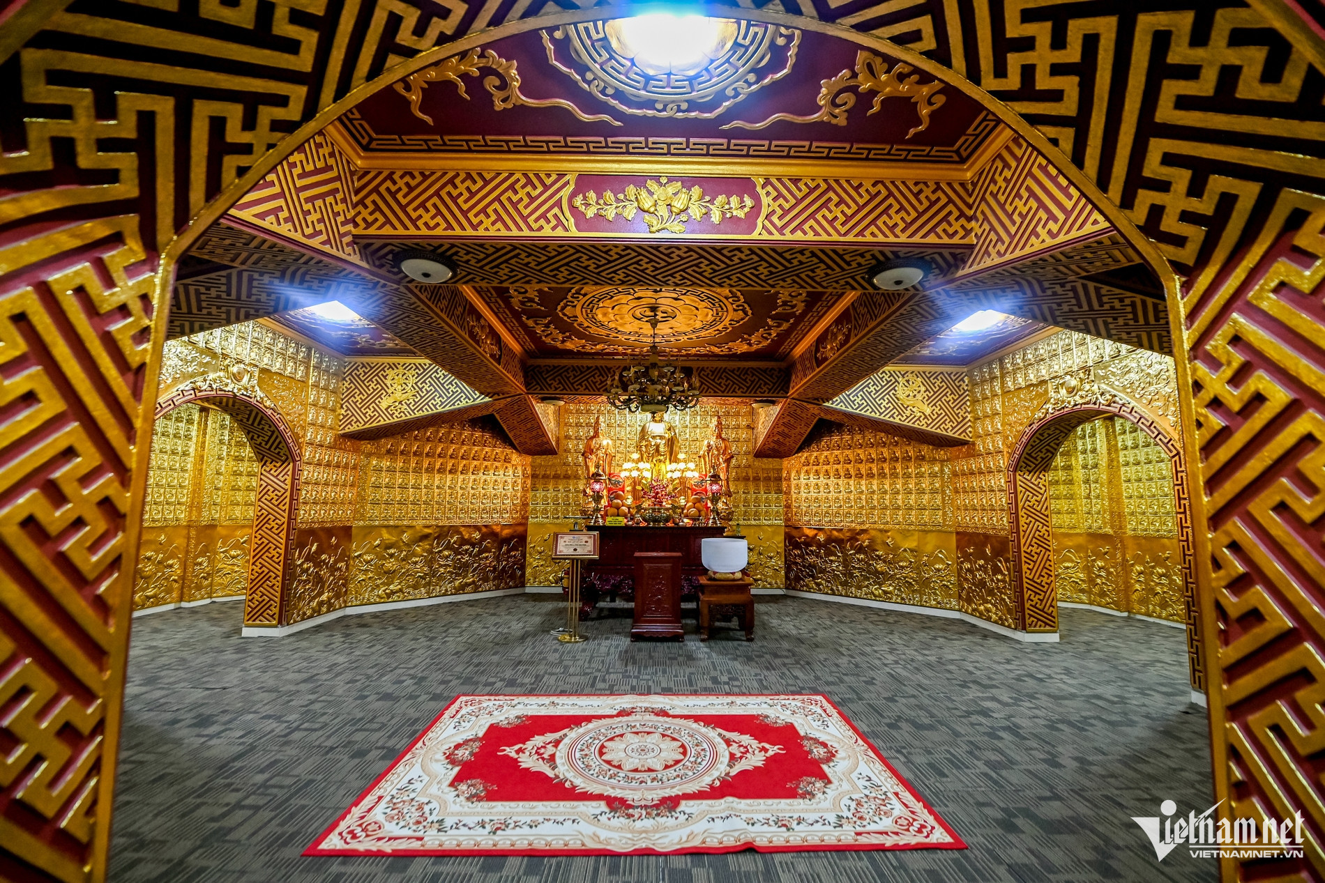 vietnam pagoda8.jpg