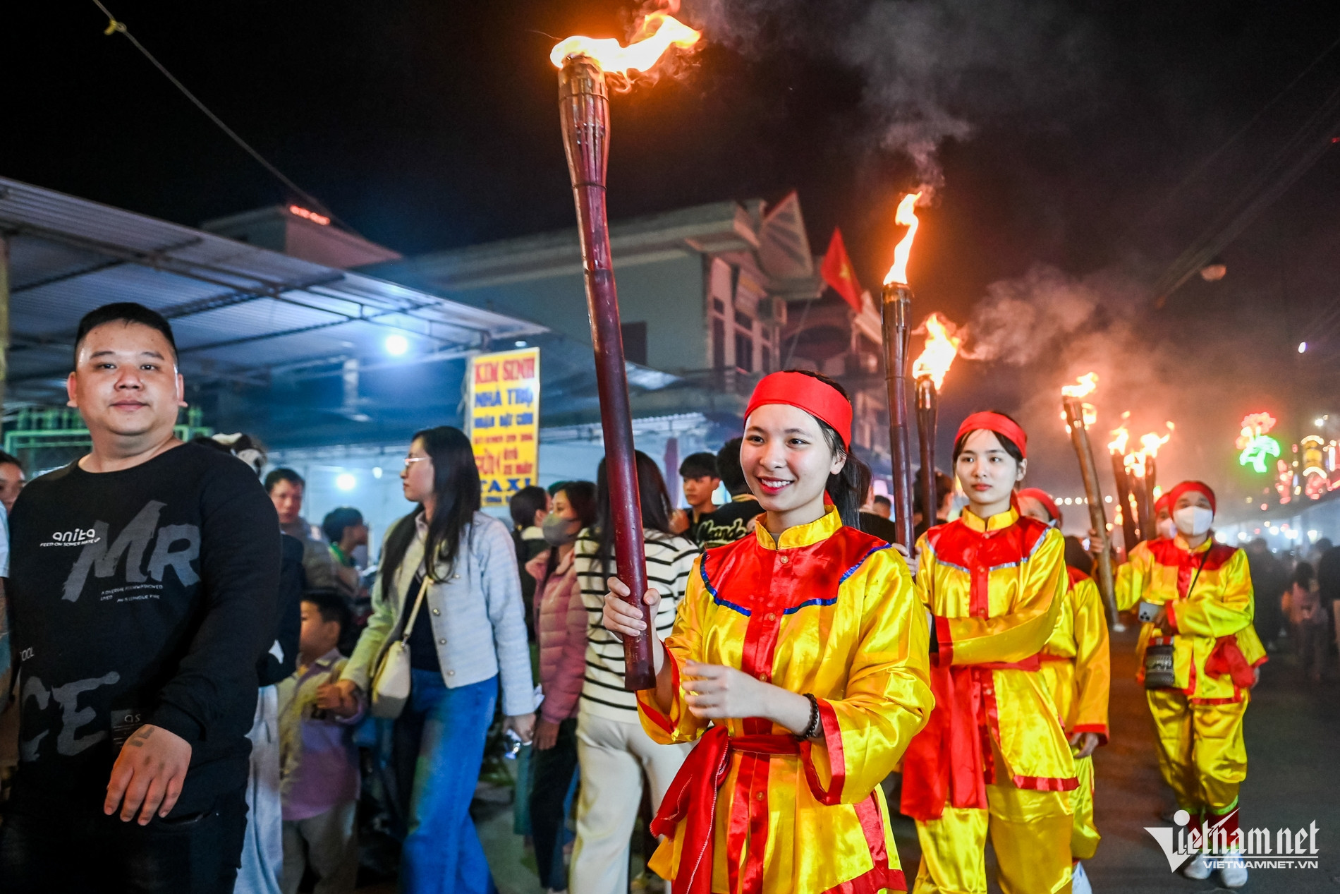 phu day festival8.jpg