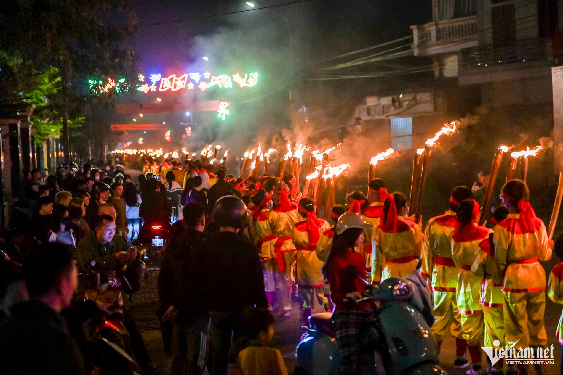 phu day festival9.jpg