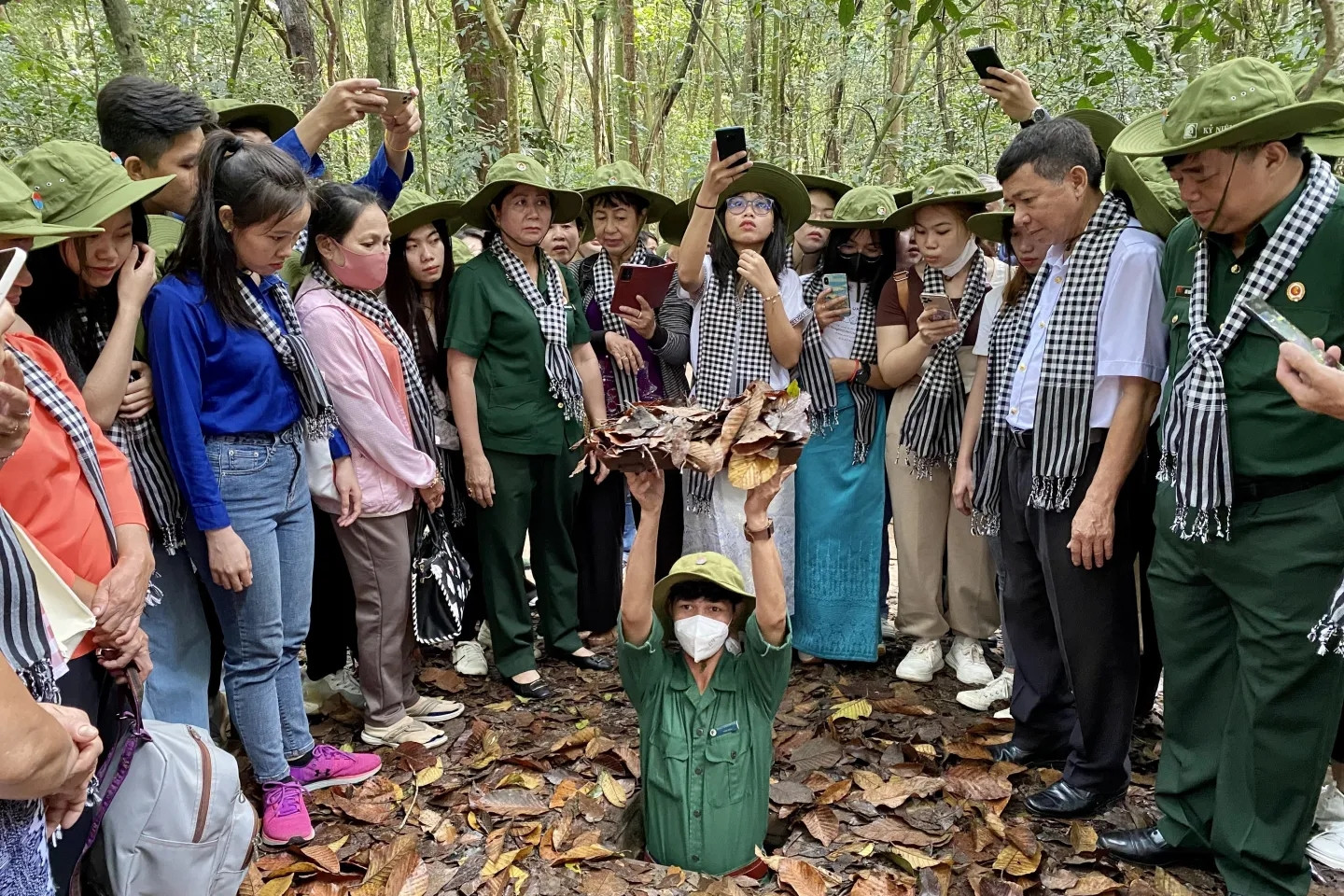HCM City develops sought-after tours to historical sites