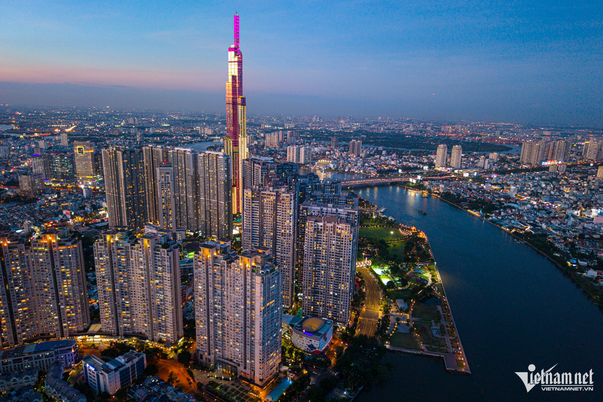 hcm city23.jpg