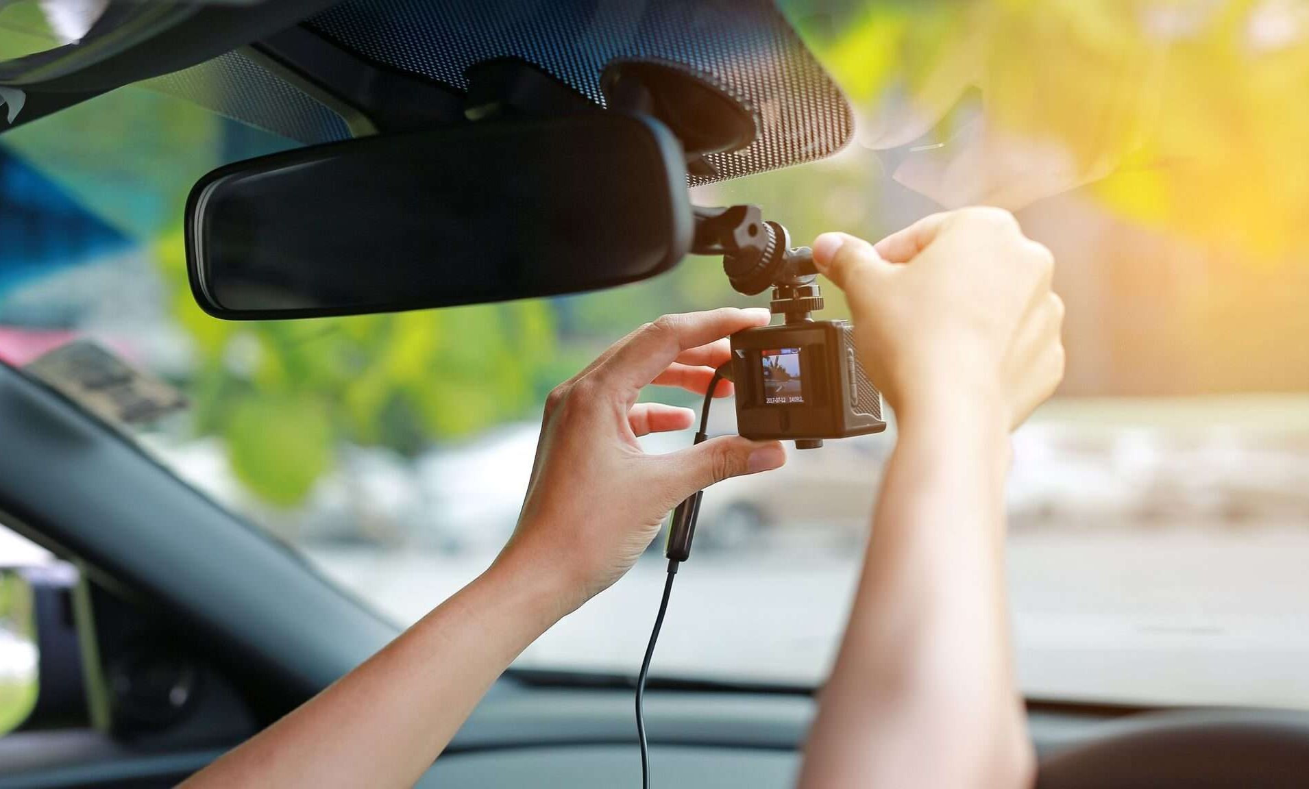 lap camera hanh trinh.jpg