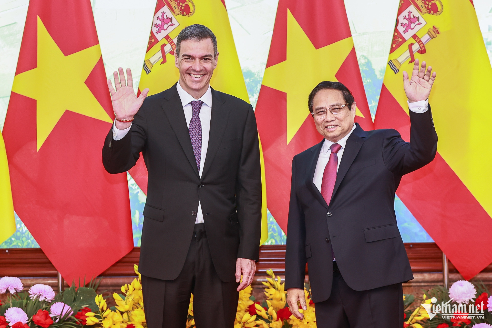 spanish pm in vietnam.jpg6.jpg