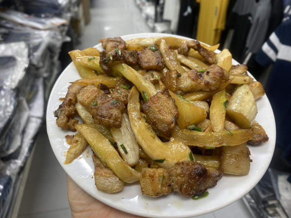 dưa gang muối thu hằng.jpg