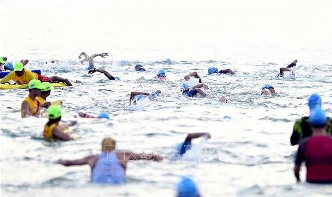Vietnamese athletes shine at IRONMAN 70.3 Da Nang 2025