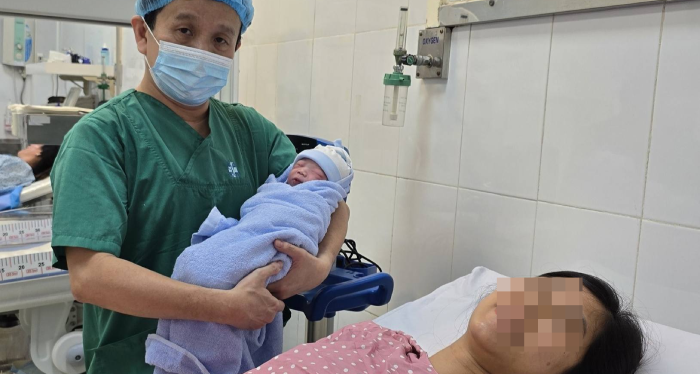 Women in HCM City to receive cash incentive for having two children by age 35