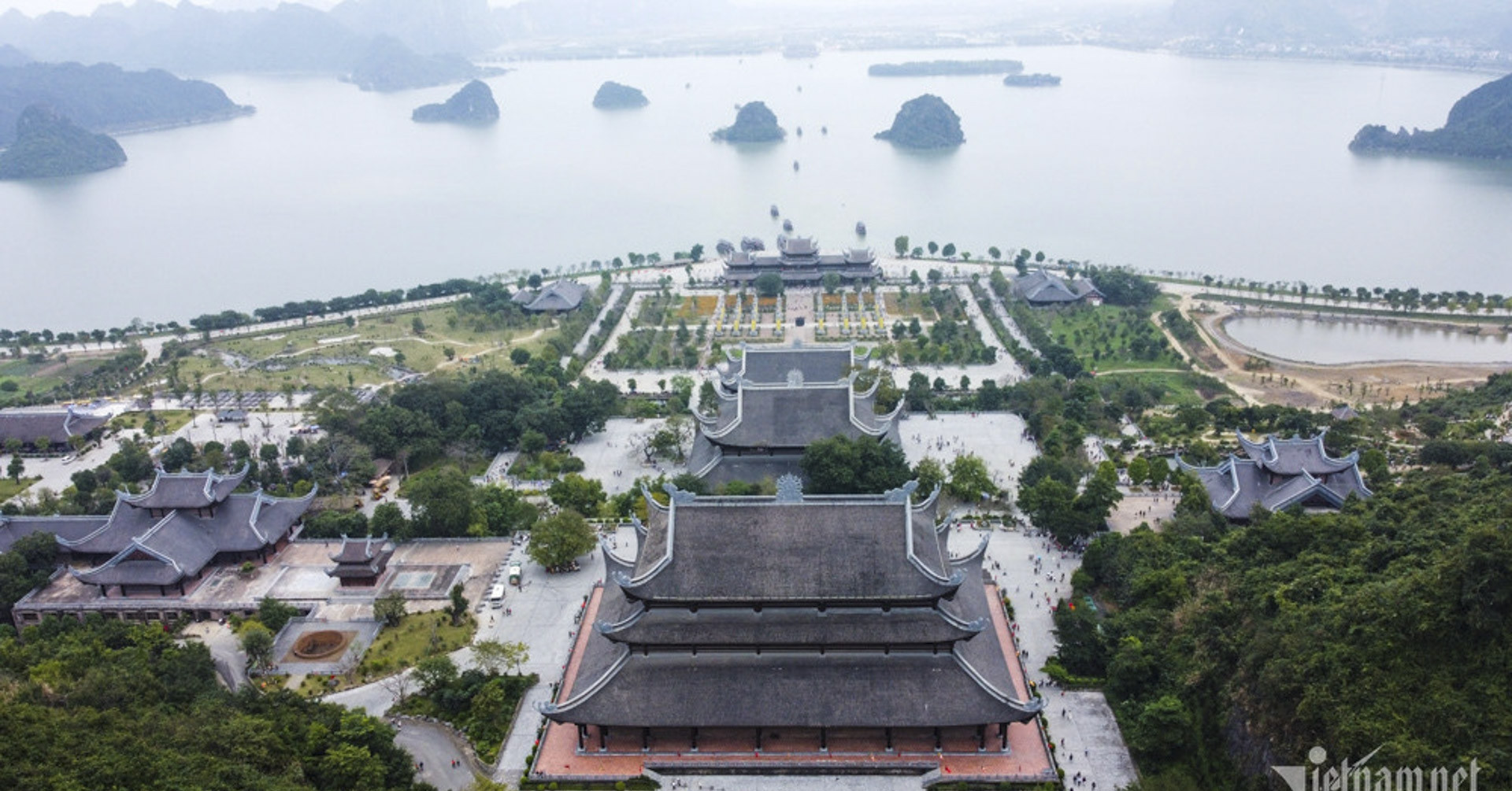 Tam Chuc Pagoda hosts final stop of Buddha relic’s Vietnam journey