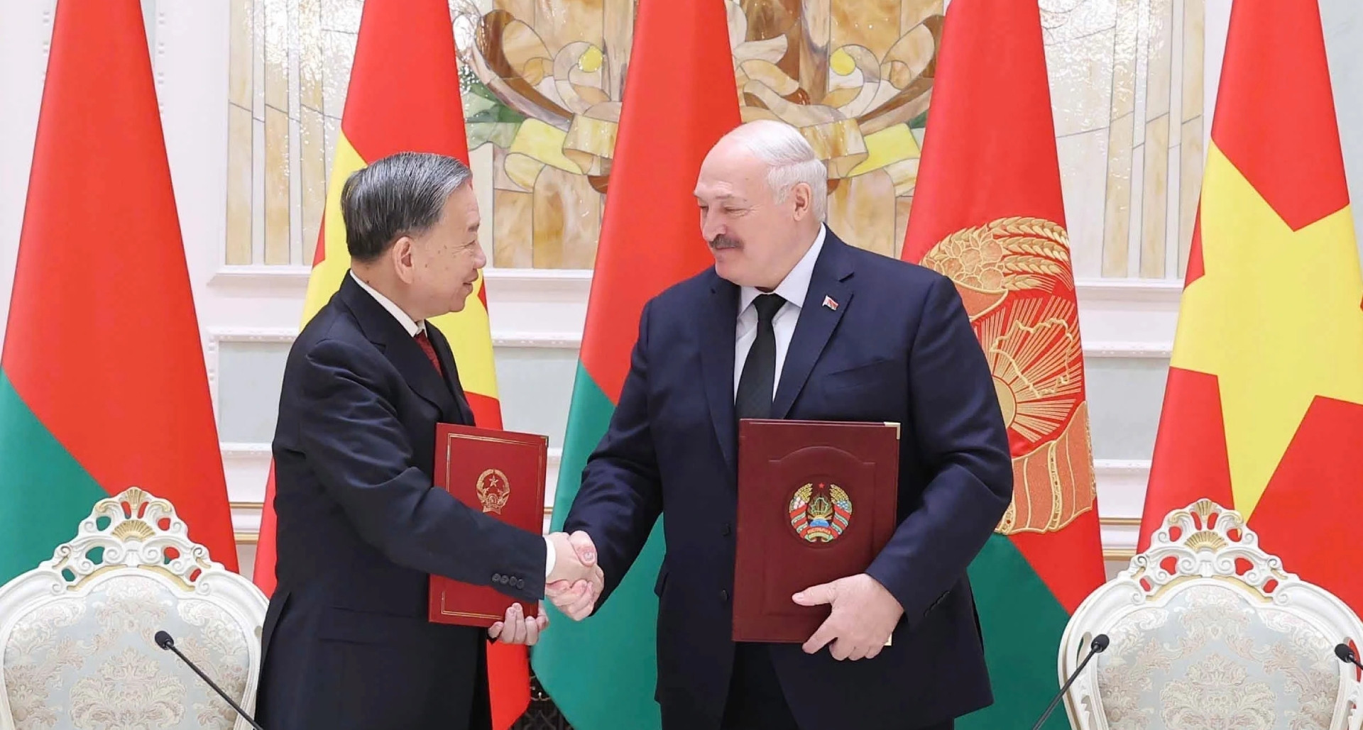 Vietnam and Belarus elevate ties to strategic partnership
