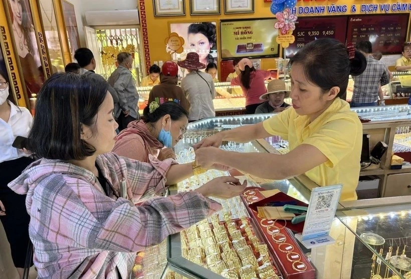 Ministries, agencies asked to take measures to effectively manage gold market