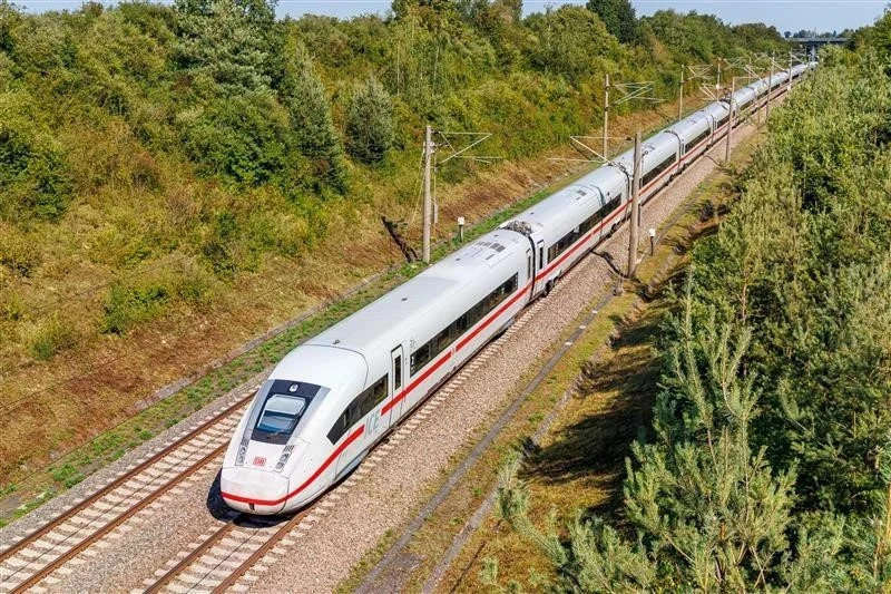 VinSpeed proposes $61.35 billion investment for North–South high-speed railway