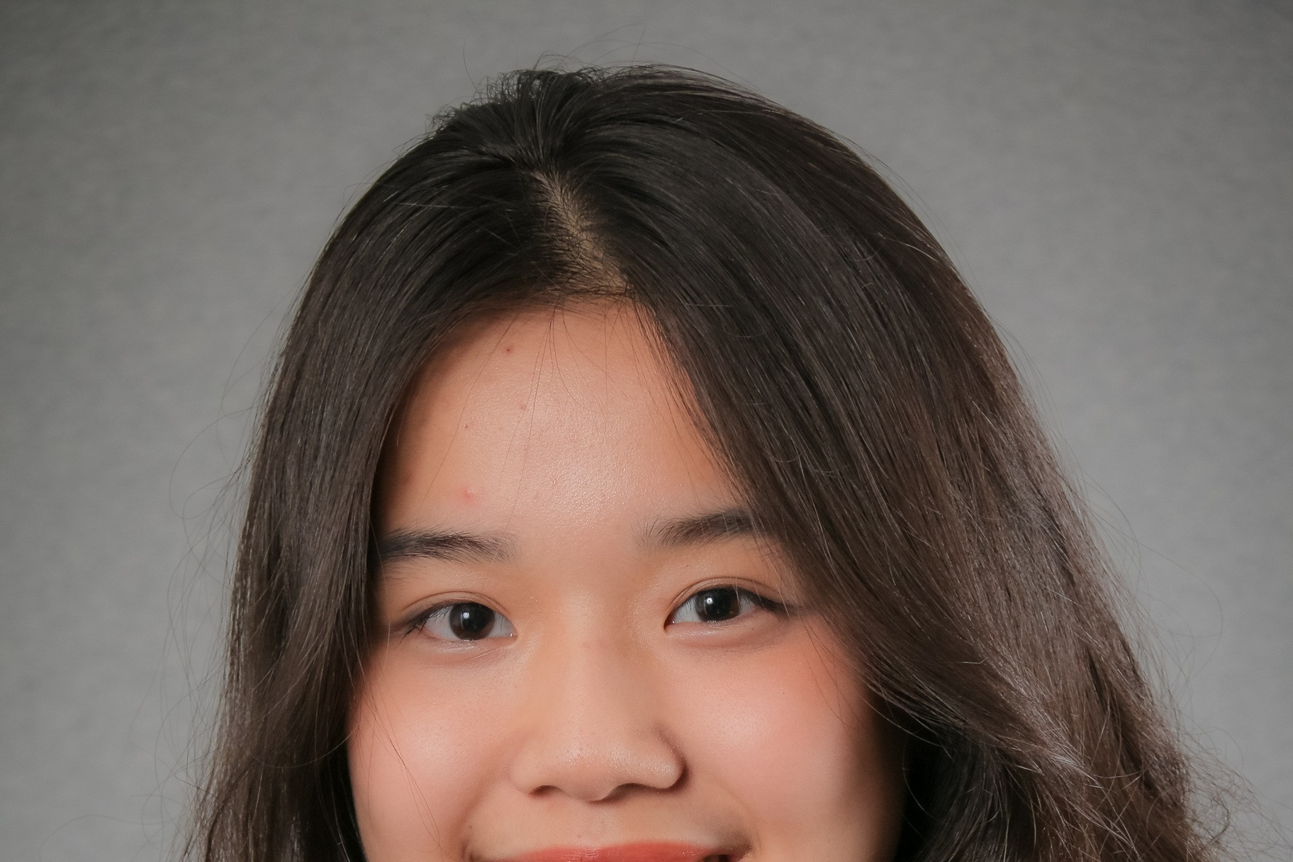 Hanoi student admitted to top US college with VND8.6 billion scholarship