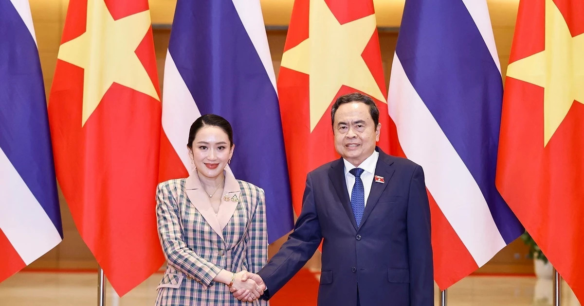 NA Chairman meets with visiting Thai Prime Minister