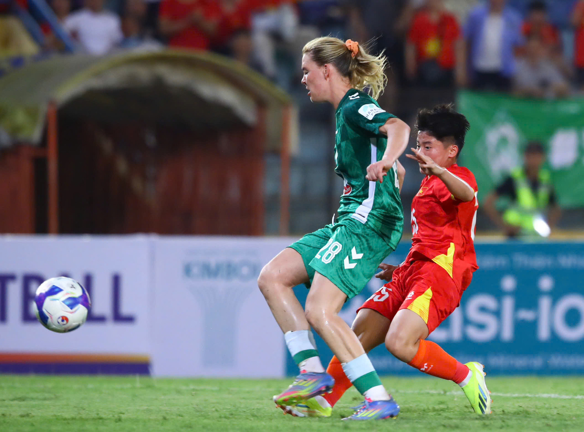 tuyen nu viet nam Werder Bremen 12.jpg