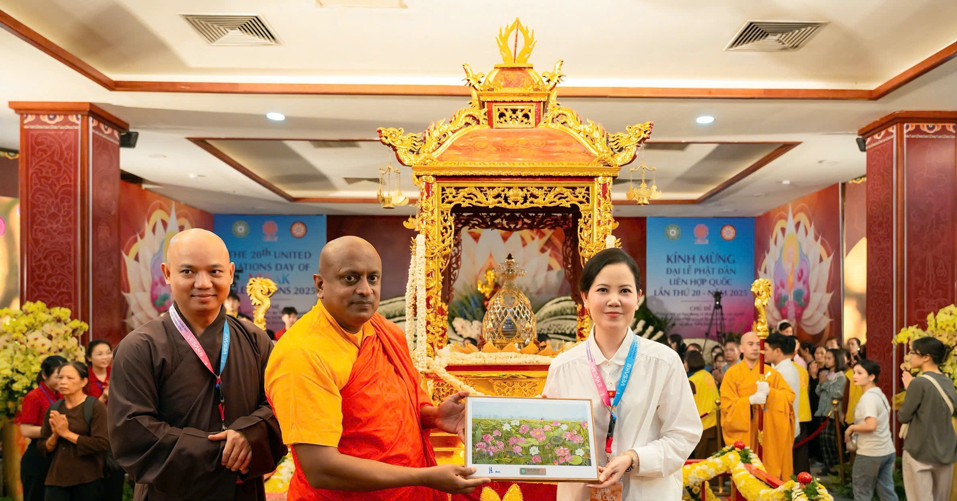 Vietnamese Buddhist Sangha gifts symbolic lotus artwork to Sri Lanka