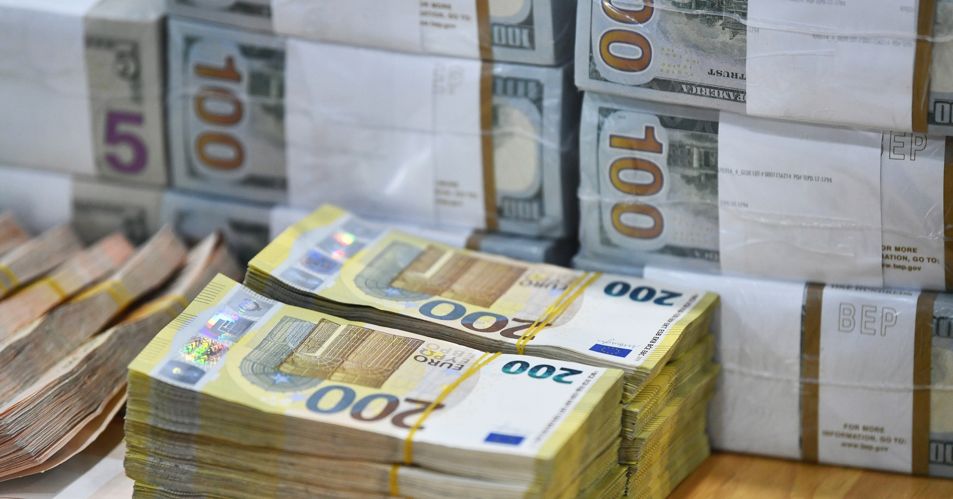 Vietnam’s 2023 public debt exceeds $146 billion, well within safety limits