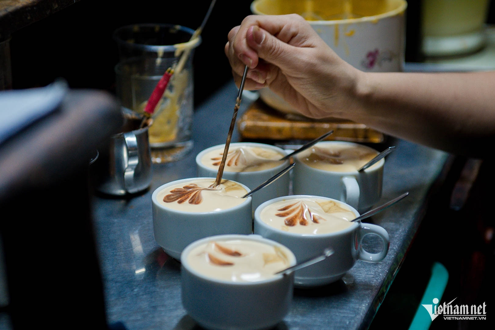 hanoi cafe13.jpg