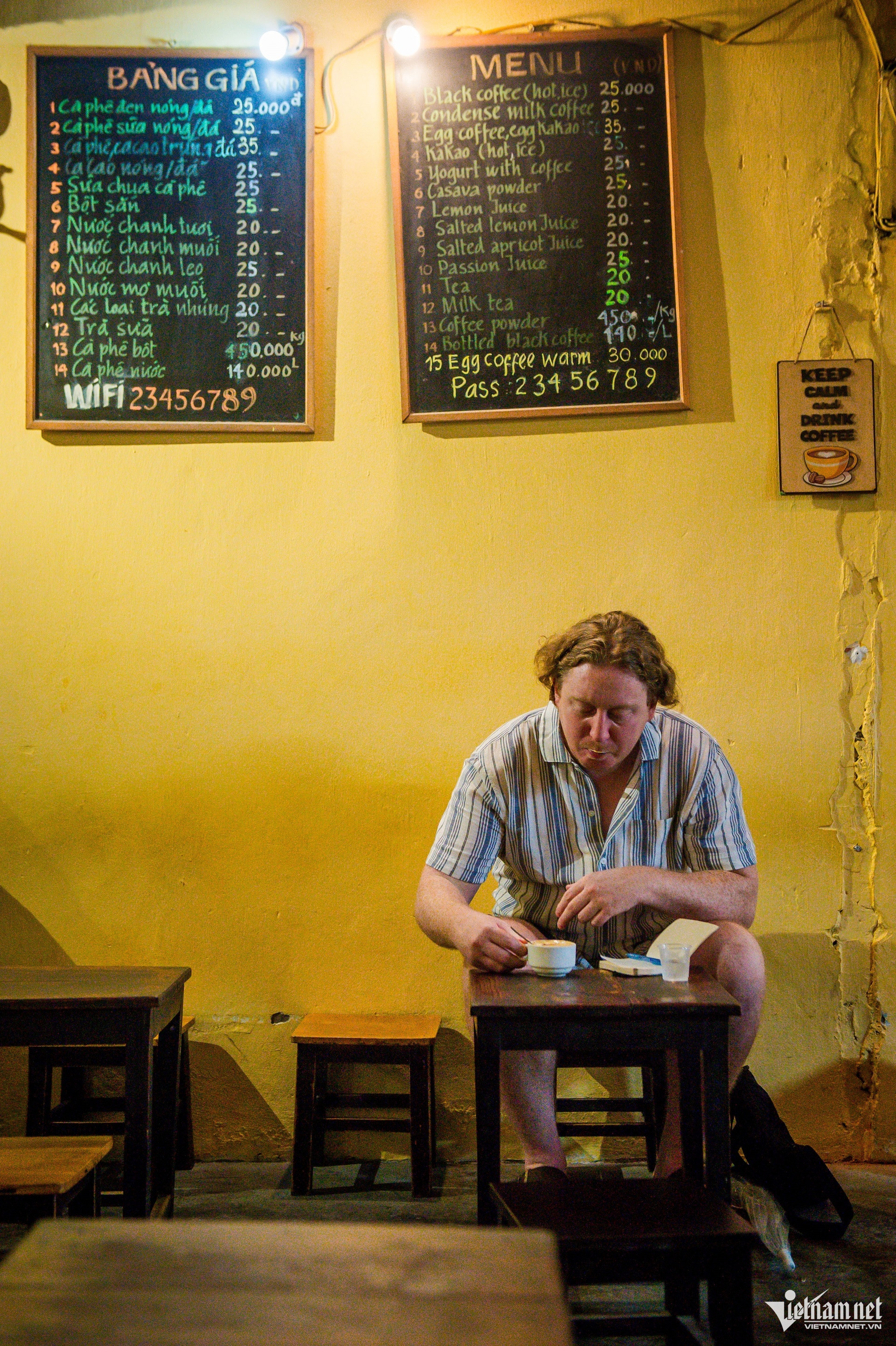 hanoi cafe15.jpg
