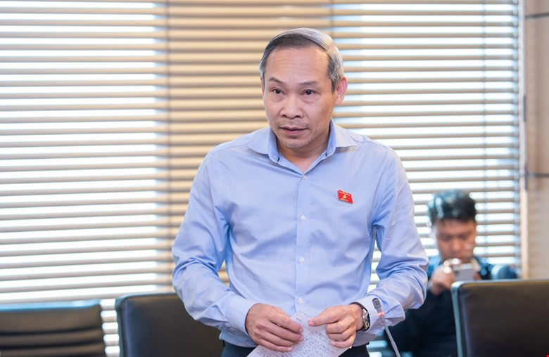 Phan Đức Hiếu 17.jpg