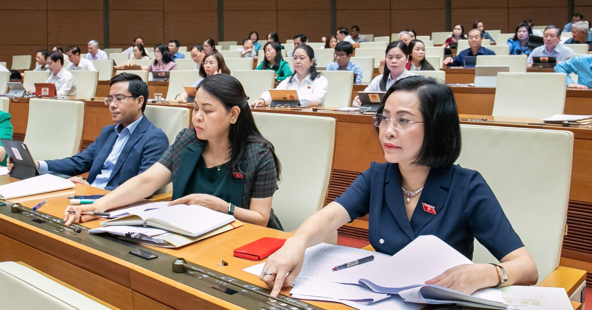 Vietnam allocates $1.73B for public sector restructuring in 2025