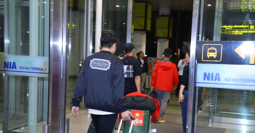 Vietnam reveals costs for repatriating over 600 citizens from Myanmar