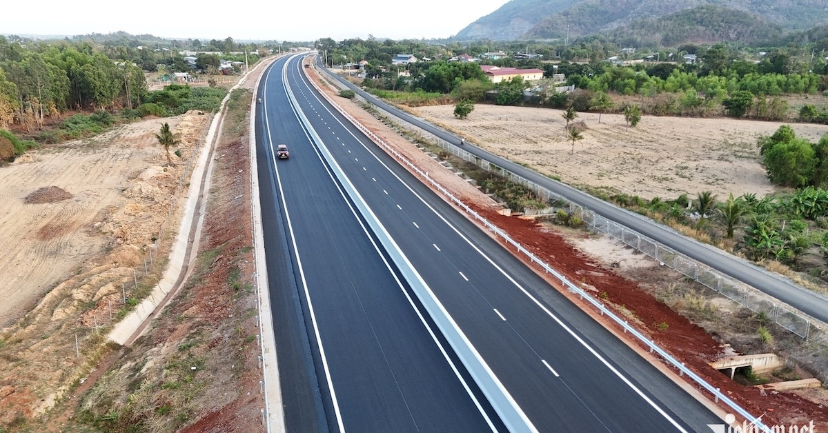 Officials seek answers for $146 million overrun on Bien Hoa-Vung Tau expressway