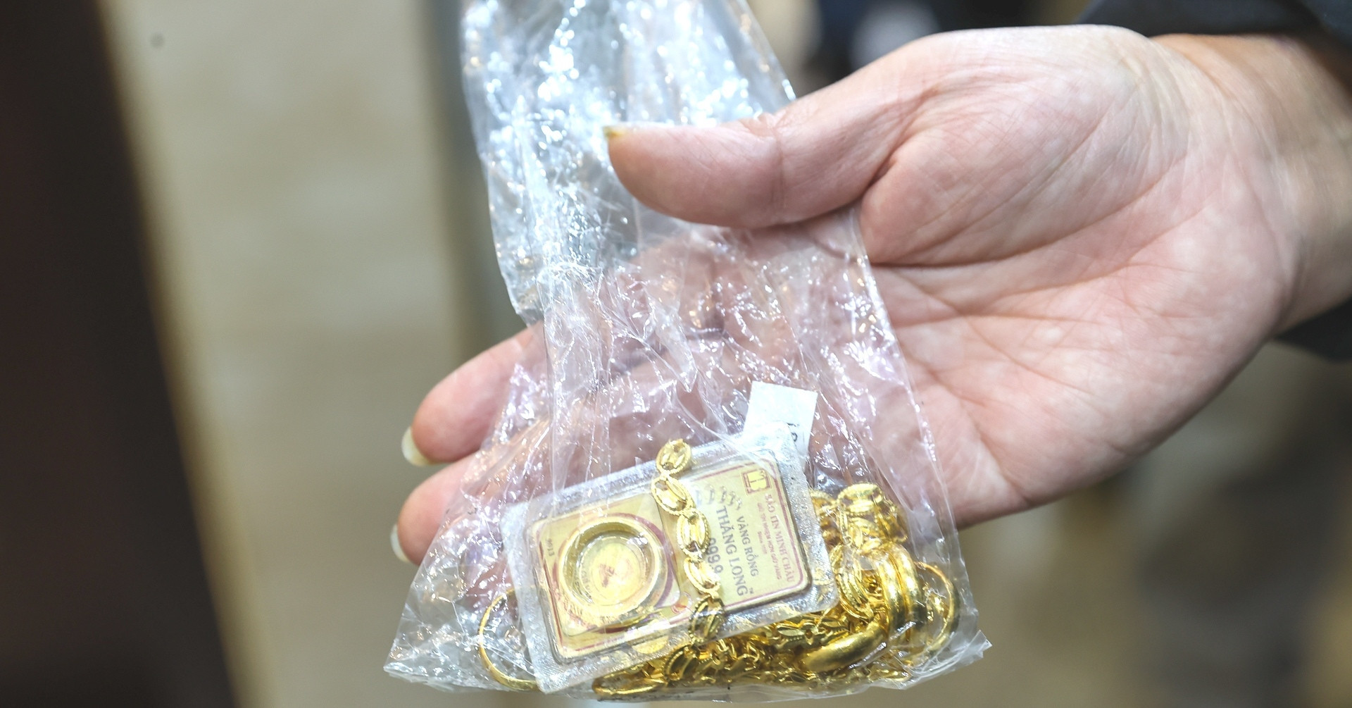 Gold surges again: Is it time to let citizens earn interest on gold?