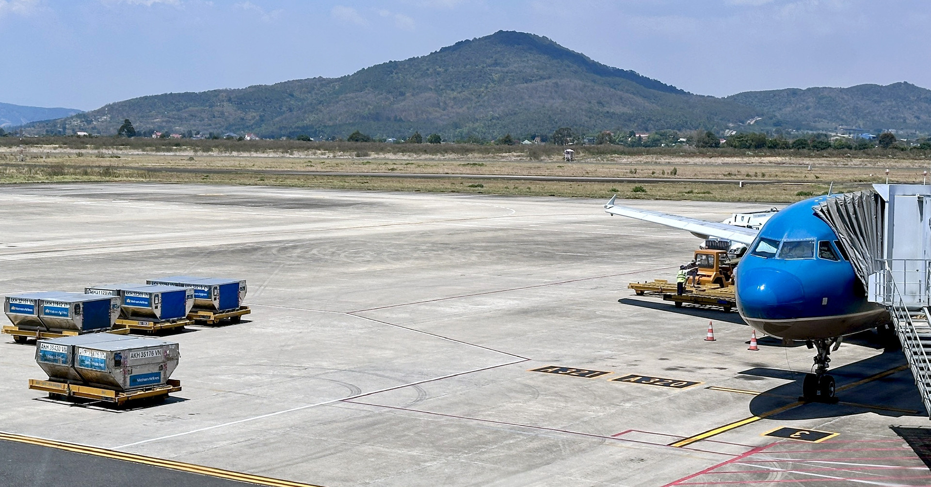 Lien Khuong Airport to close for 6 months for major runway upgrade