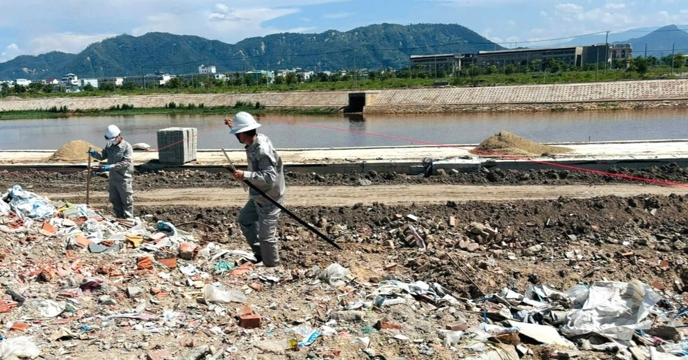Steel and pharma firms in Da Nang hit with environmental penalties