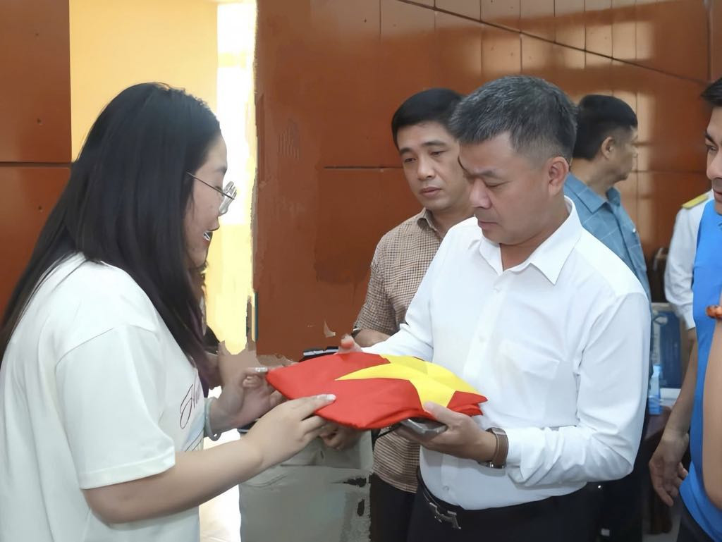 Tong Bien tap Nguyen Ba nhan co.jpg