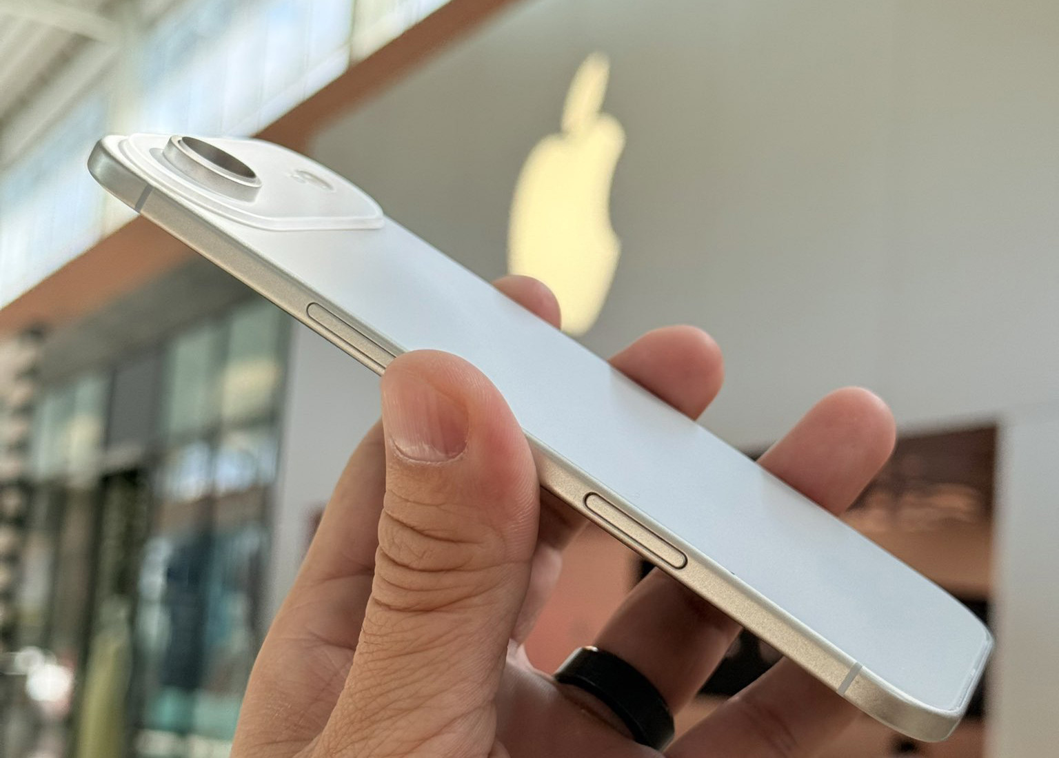 iPhone 17 Air 12.jpg