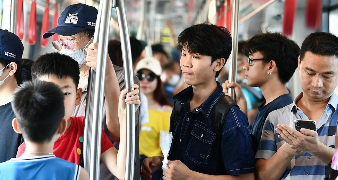 Power failure halts Nhon - Cau Giay metro line for nearly an hour