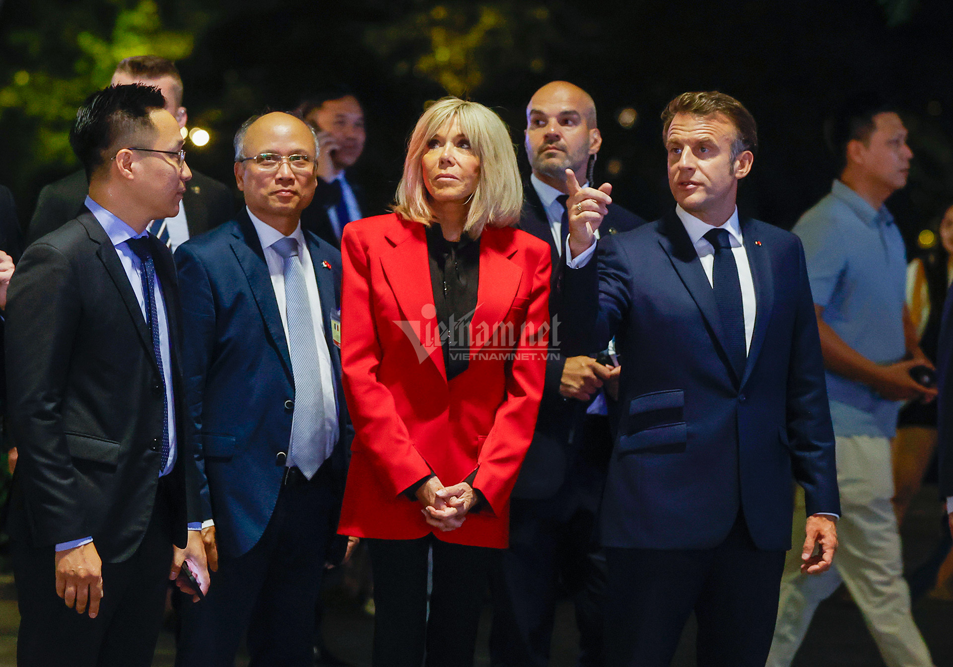 french president in vietnam1.jpg