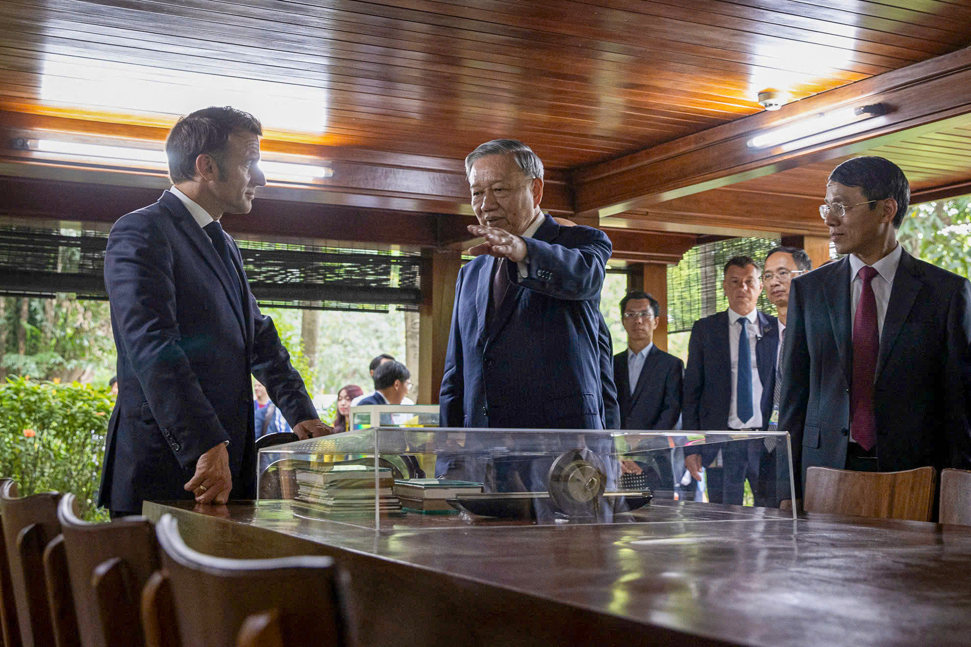 french president2.jpg