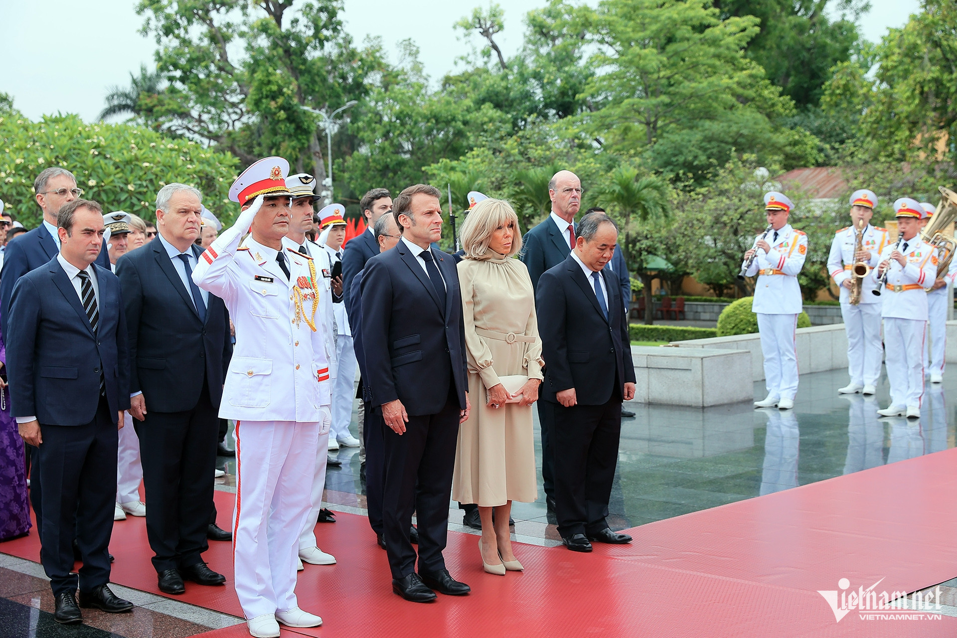 vietnam france13.jpg